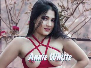 Annie_Whitte