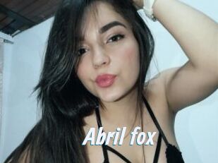 Abril_fox