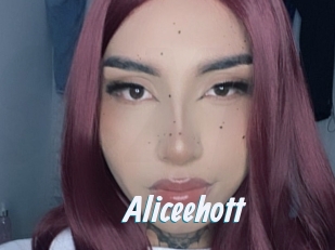 Aliceehott