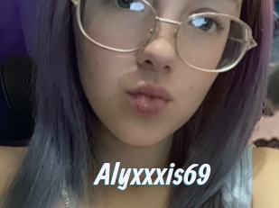 Alyxxxis69