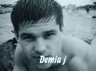 Demia_j