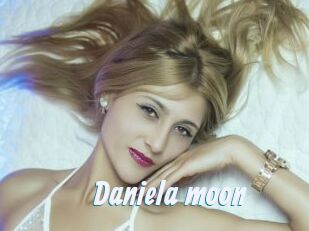 Daniela_moon