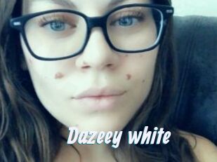 Dazeey_white