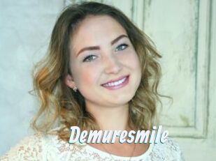 Demuresmile