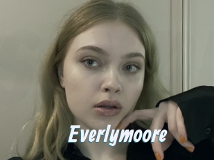 Everlymoore