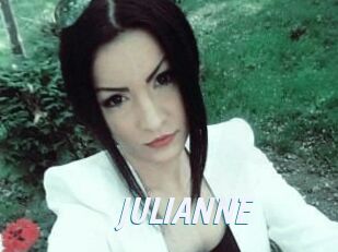 JULIANNE_