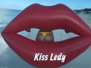 Kiss_Ledy