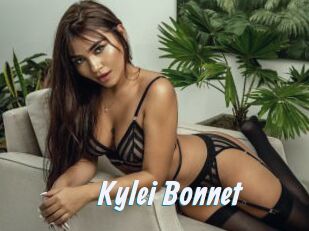 Kylei_Bonnet