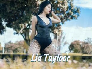Lia_Tayloor