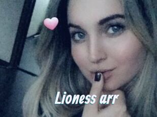 Lioness_arr