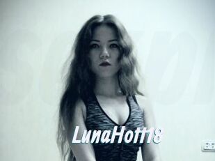 LunaHott18