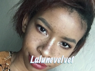 Lalunevelvet
