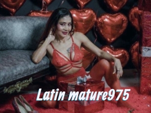 Latin_mature975