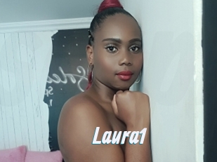 Laura1