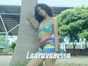 Lauravanessa