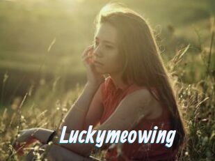 Luckymeowing