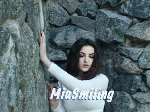 MiaSmiling