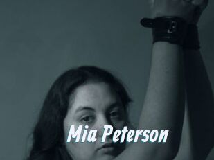 Mia_Peterson