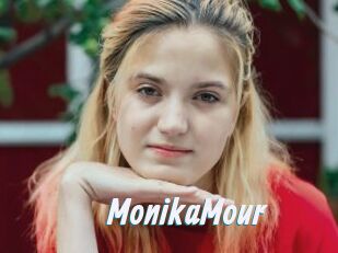 MonikaMour