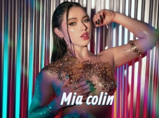 Mia_colin