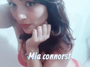 Mia_connorst