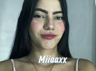 Miiaaxx