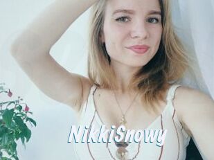 NikkiSnowy