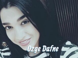 Ozge_Dafne