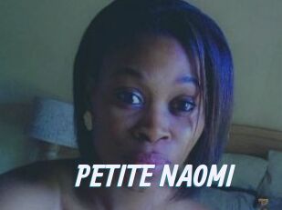 PETITE_NAOMI