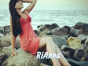 Ri_Anna