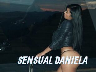 SENSUAL_DANIELA