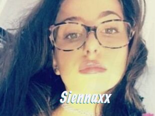 Siennaxx