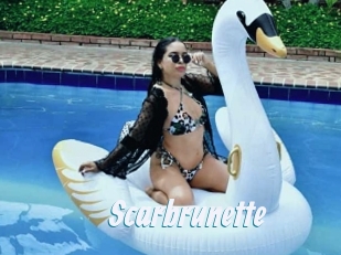 Scarbrunette