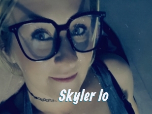 Skyler_lo