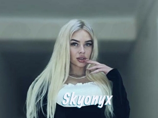 Skyonyx