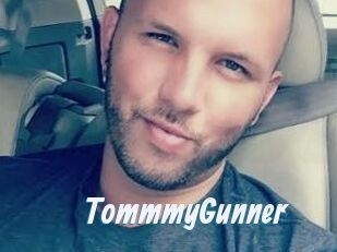 TommmyGunner