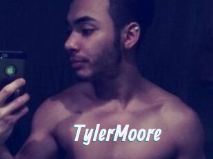 Tyler_Moore