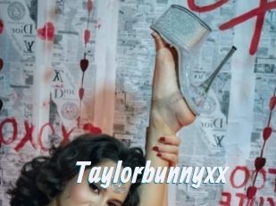 Taylorbunnyxx