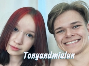 Tonyandmialun