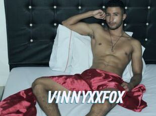 VINNYXXFOX