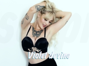 Violet_devine